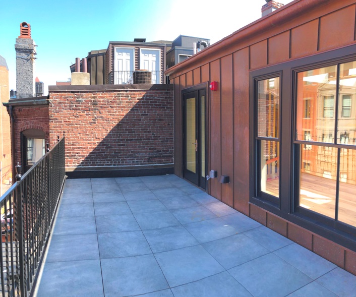 Photos of apartment on Newbury St.,Boston MA 02116