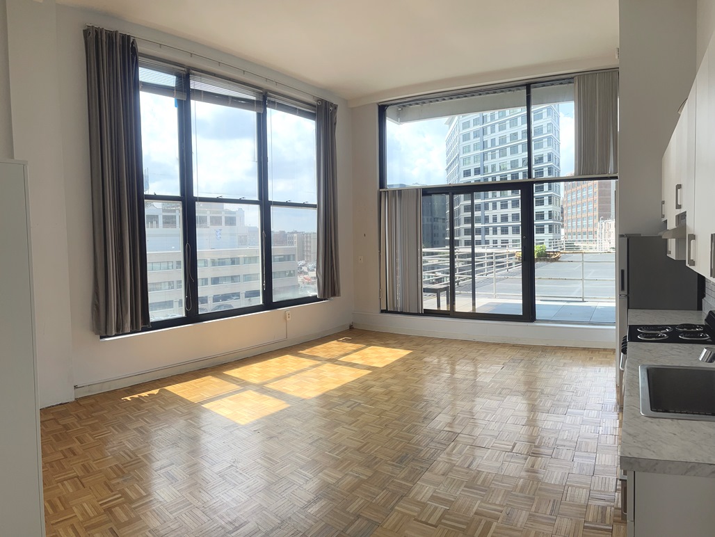 61 Brookline Ave, Fenway