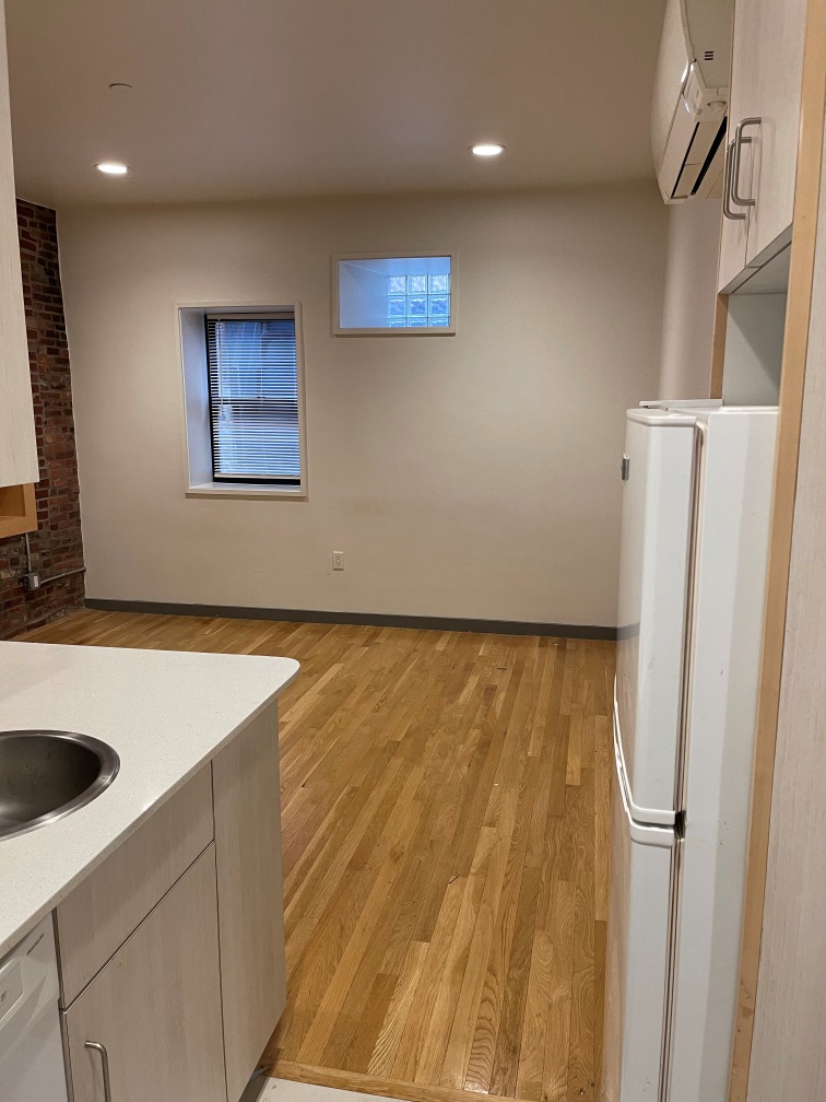 Photos of apartment on Bowdoin St.,Boston MA 