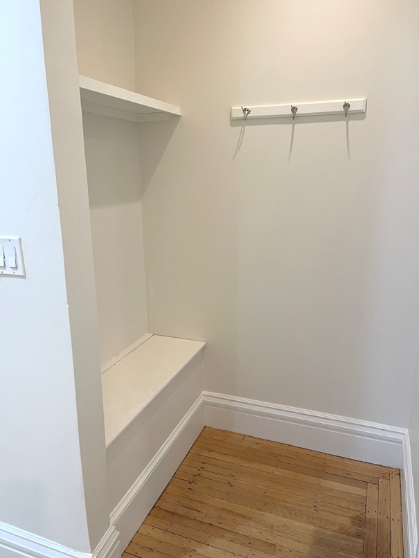 Photos of apartment on Newbury St.,Boston MA 02116