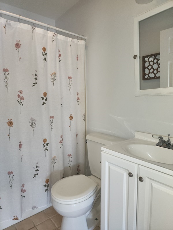 Photos of apartment on Berkshire St.,Cambridge MA 02141