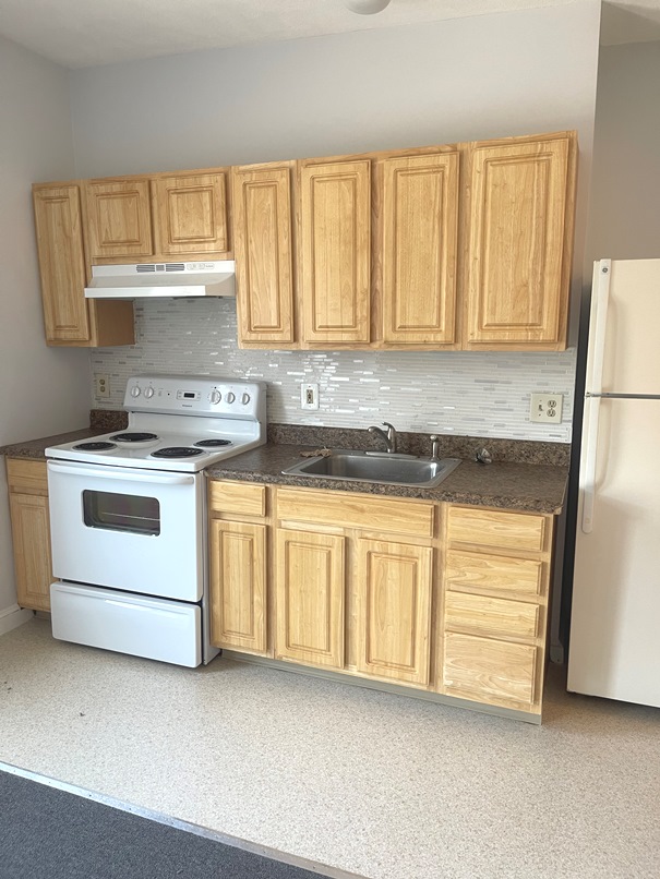Photos of apartment on Berkshire St.,Cambridge MA 02141