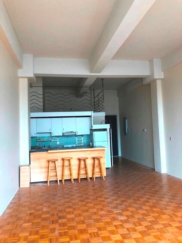 61 Brookline Ave, Fenway