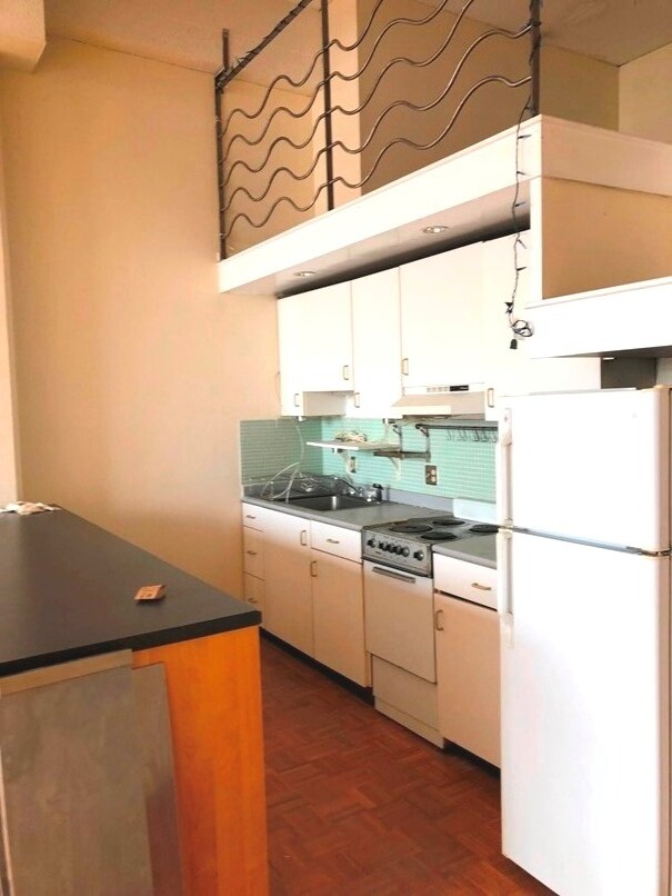 61 Brookline Ave, Fenway