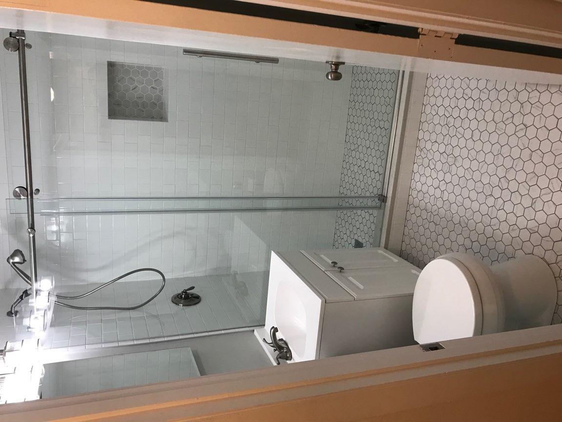 133 Beaconsfield Rd, Washington Square