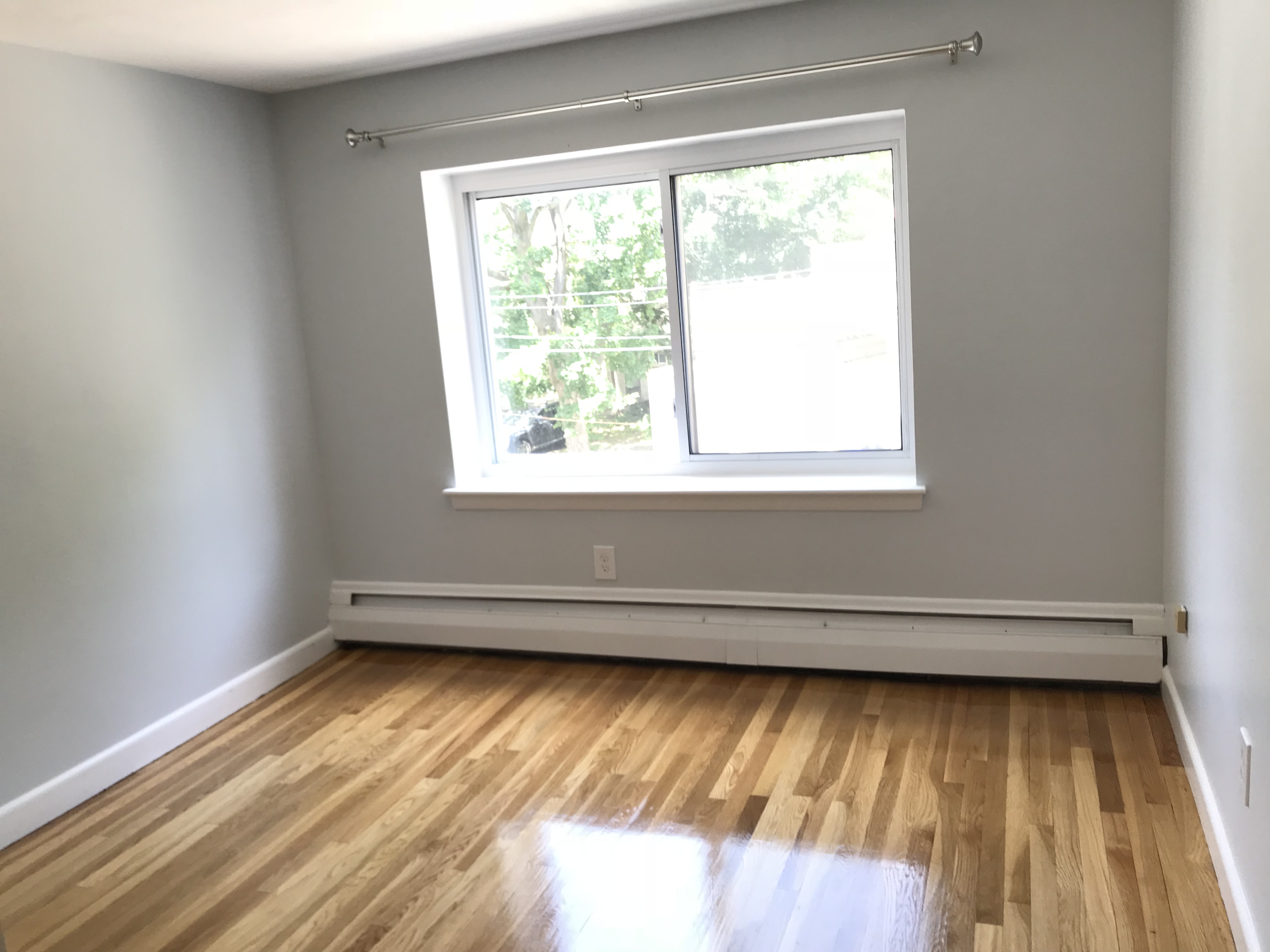 133 Beaconsfield Rd, Washington Square