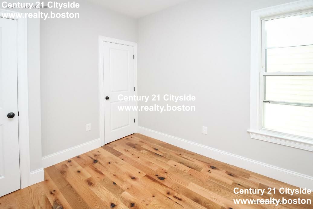 5 bed, 2 bath apartment for rent at 320 Saratoga St Unit 3, East Boston — photo 5 of 15