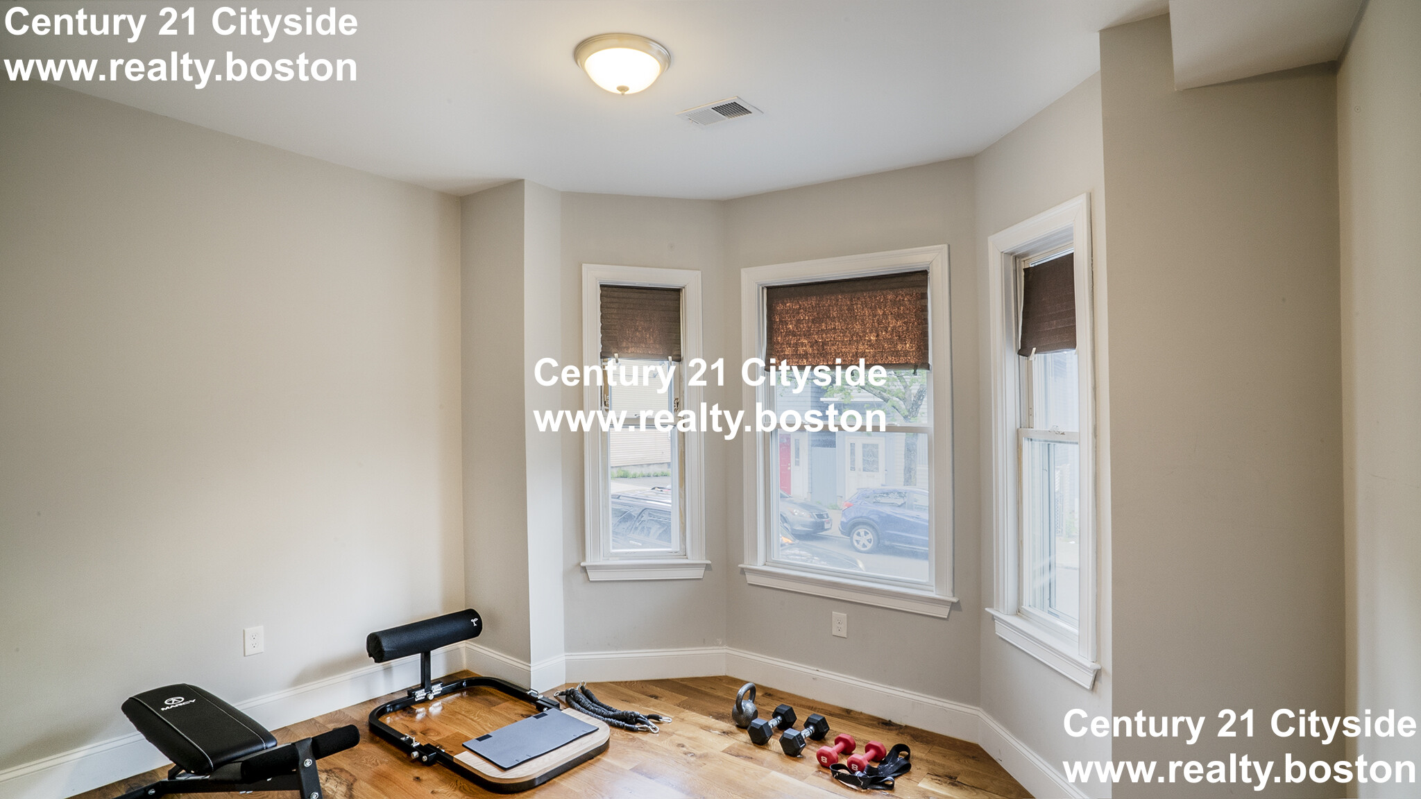 5 bed, 2 bath apartment for rent at 320 Saratoga St Unit 3, East Boston — photo 8 of 15