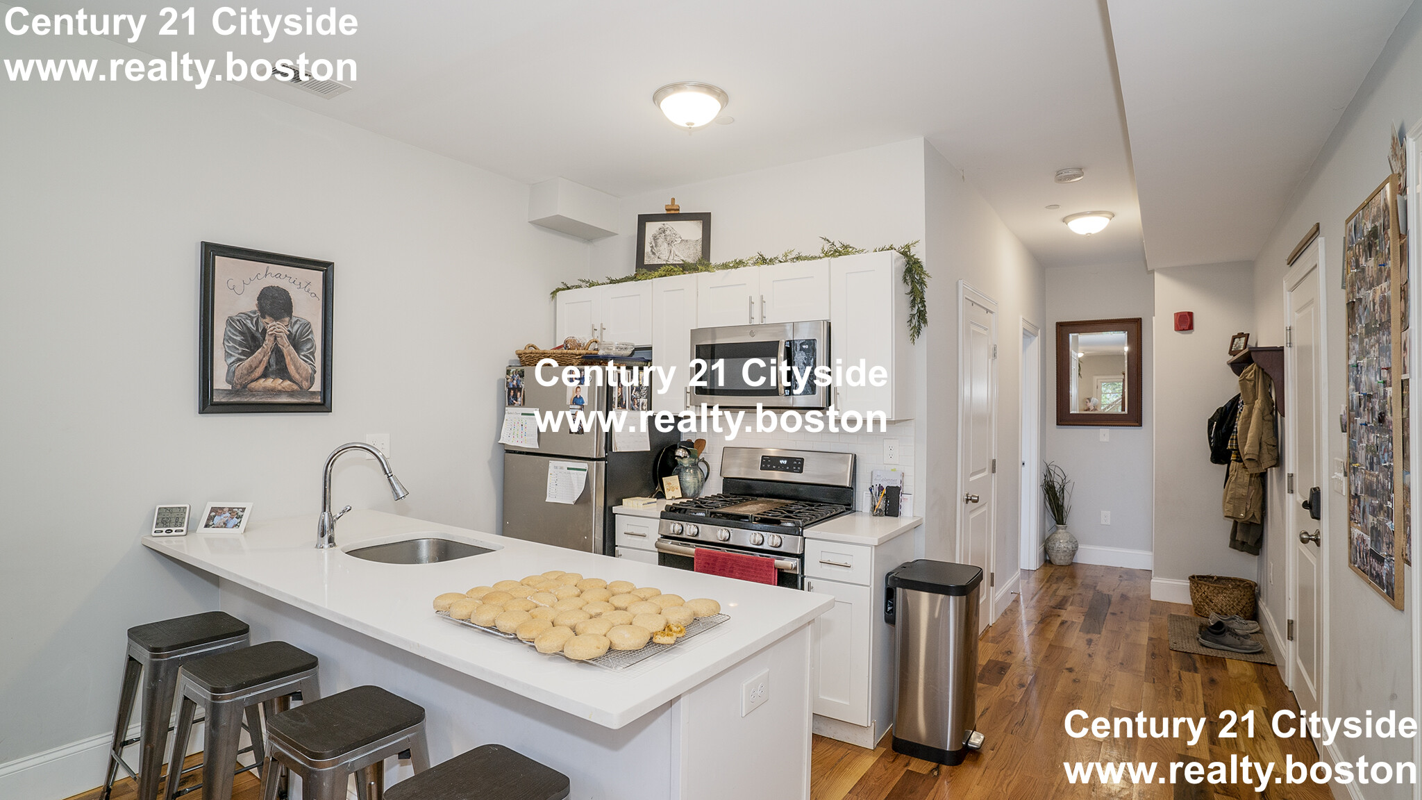 5 bed, 2 bath apartment for rent at 320 Saratoga St Unit 3, East Boston — photo 2 of 15