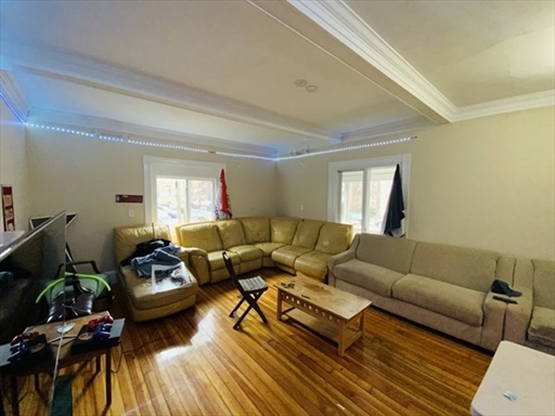 7 bed, 3 bath apartment for rent at 20 South St Unit 1, Brighton — photo 1 of 10