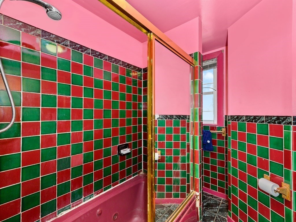 47R Creighton St, Jamaica Plain