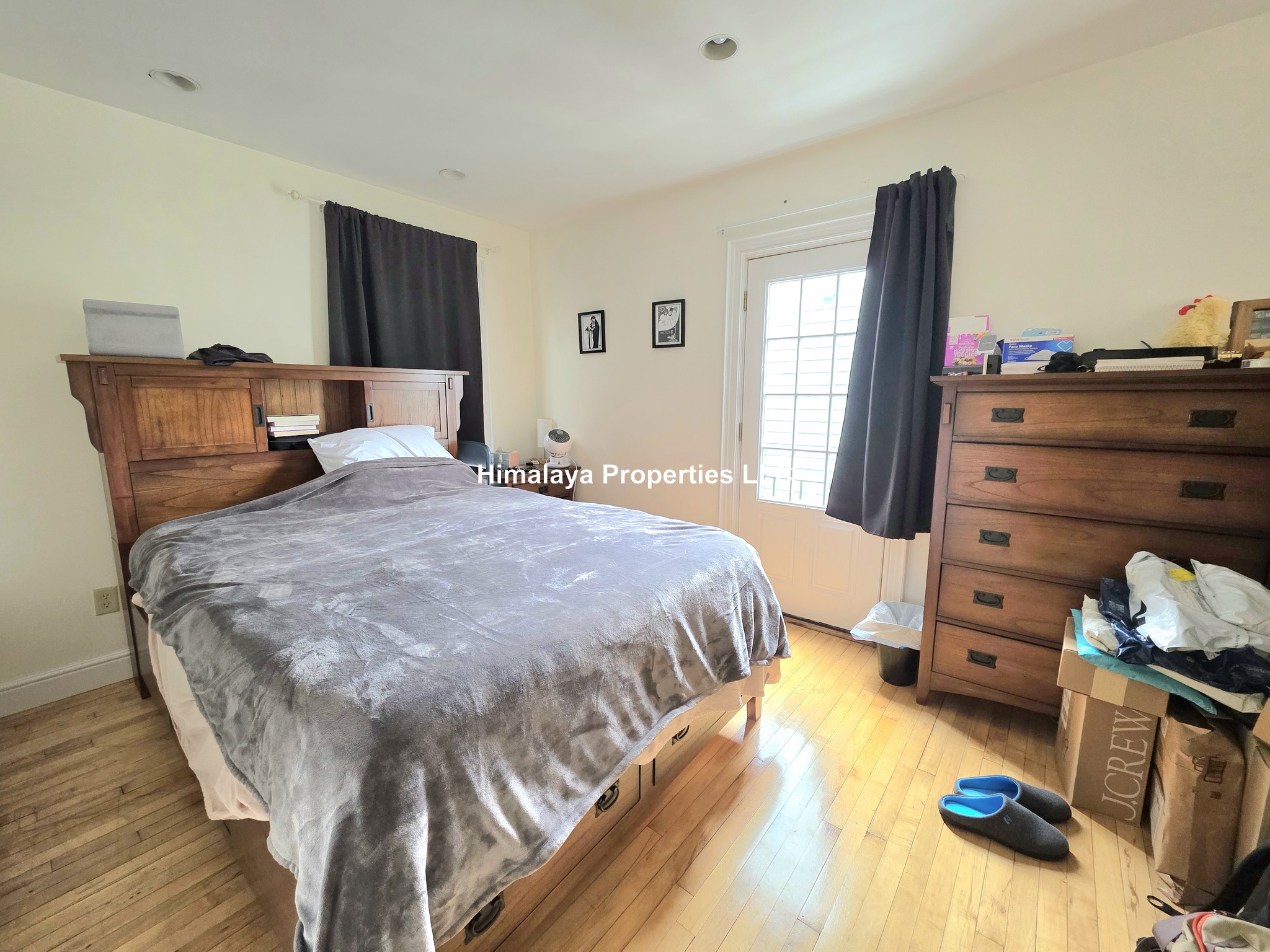3 Gore St Pl. — East Cambridge