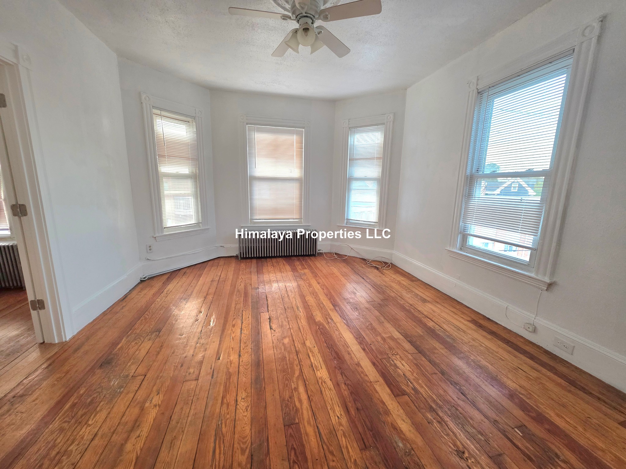 Photos of apartment on School St.,Everett MA 02149