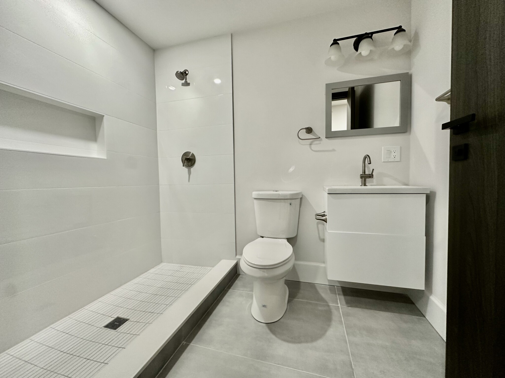 100 Mount Pleasant Ave, Roxbury