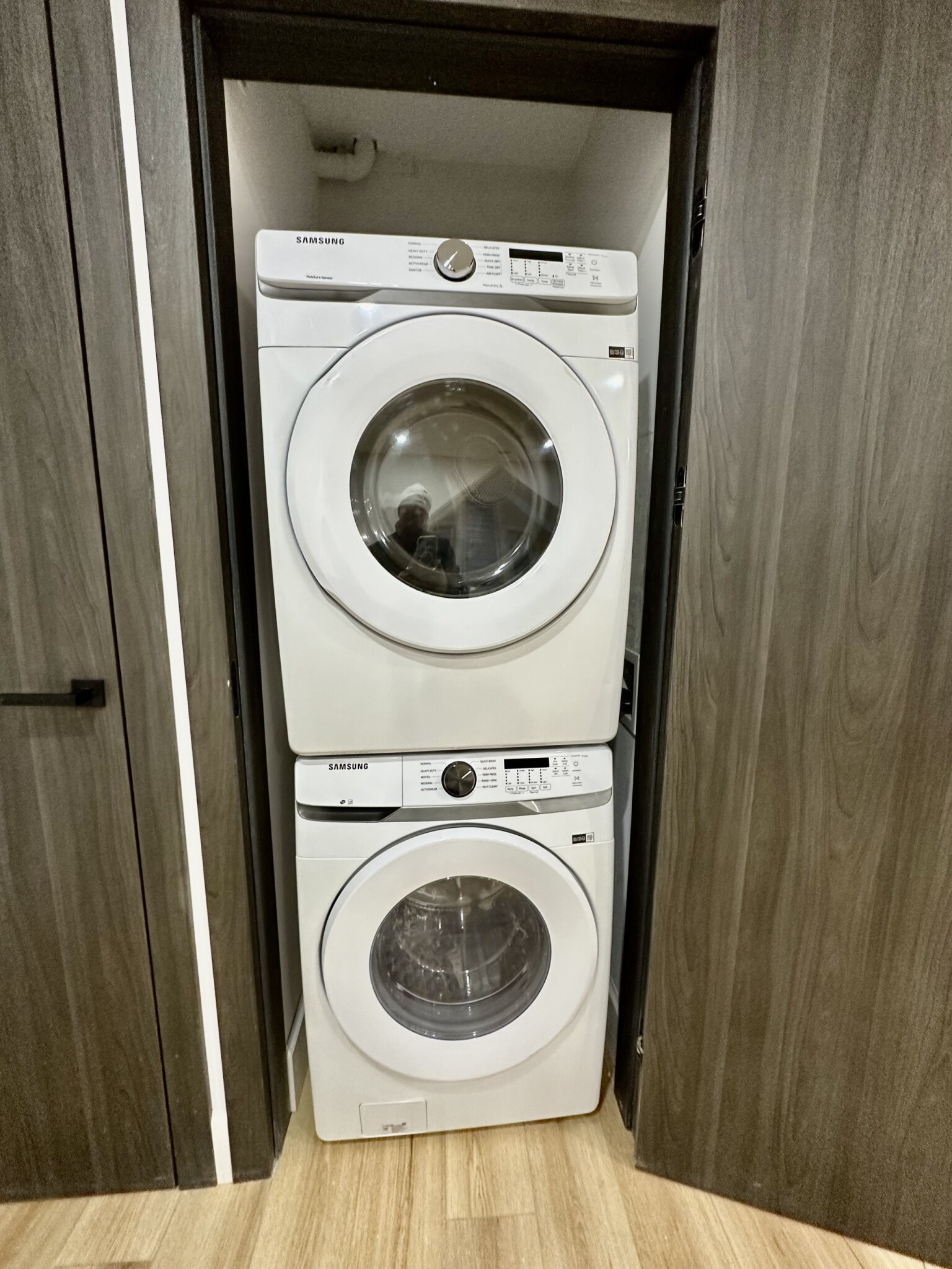 100 Mount Pleasant Ave, Roxbury