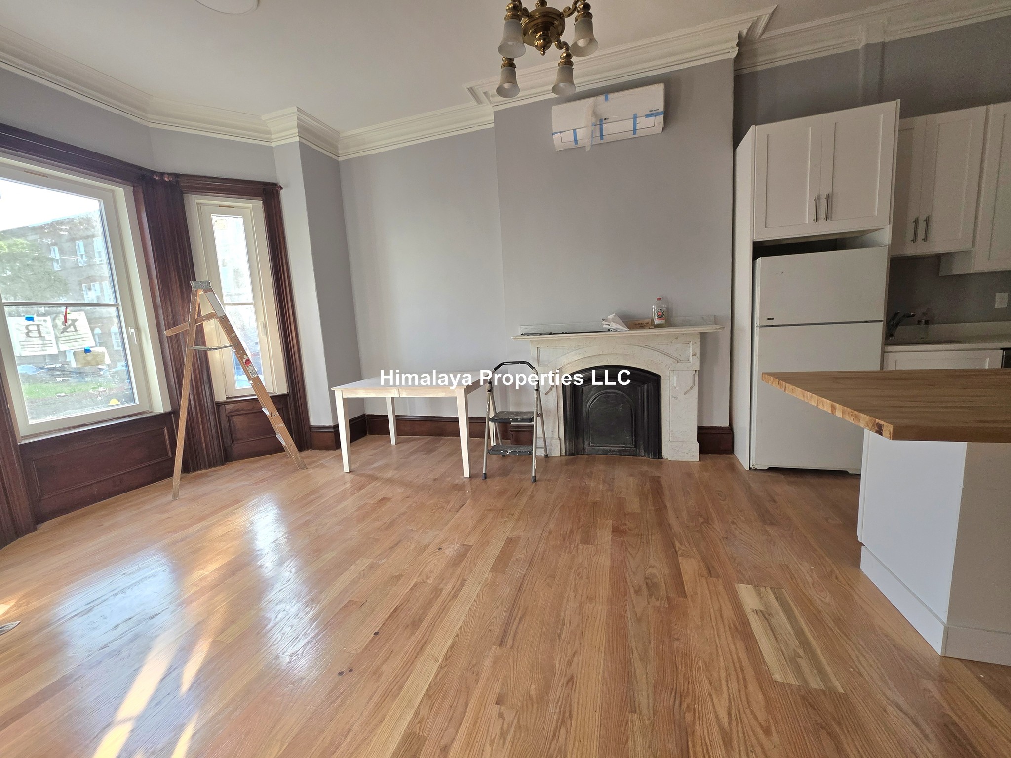 98 Mount Pleasant Ave. — Fort Hill