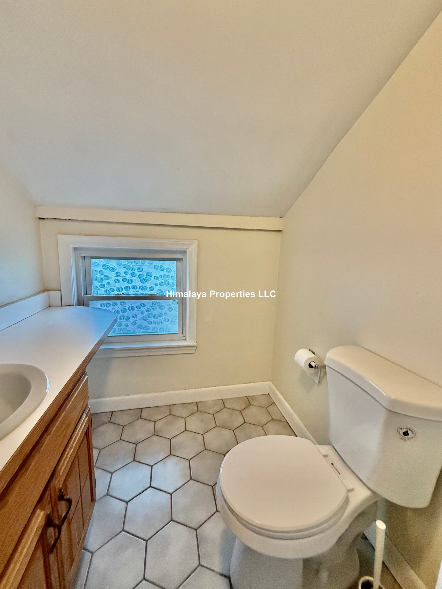 Photos of apartment on Capen St.,Medford MA 02155