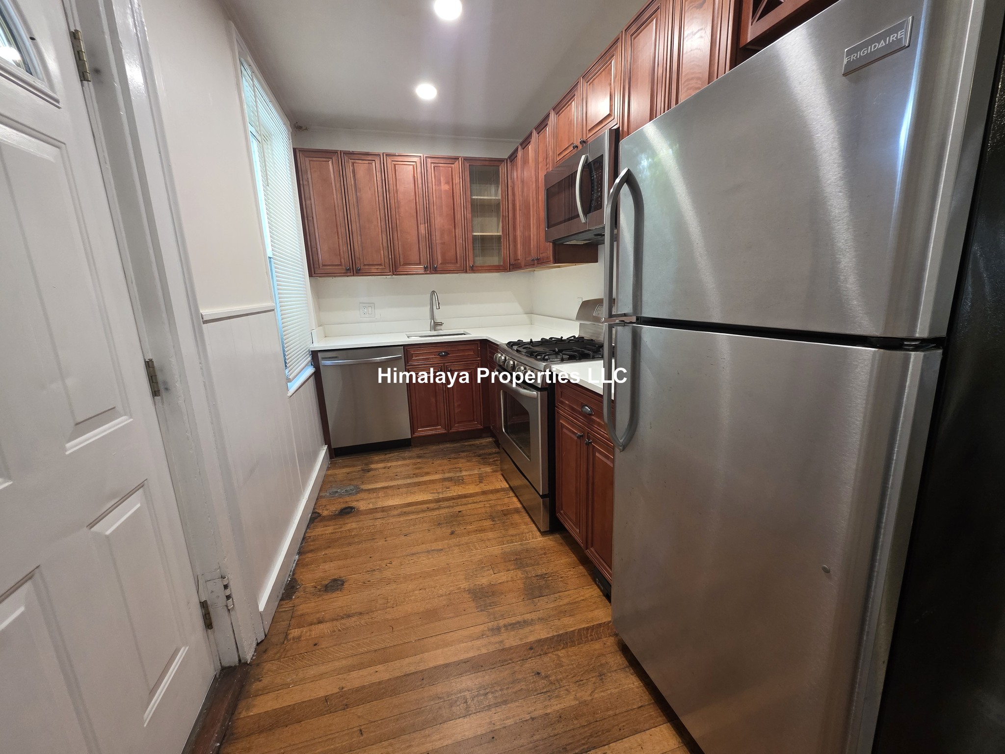 Photos of apartment on Buttonwood St.,Boston MA 02125
