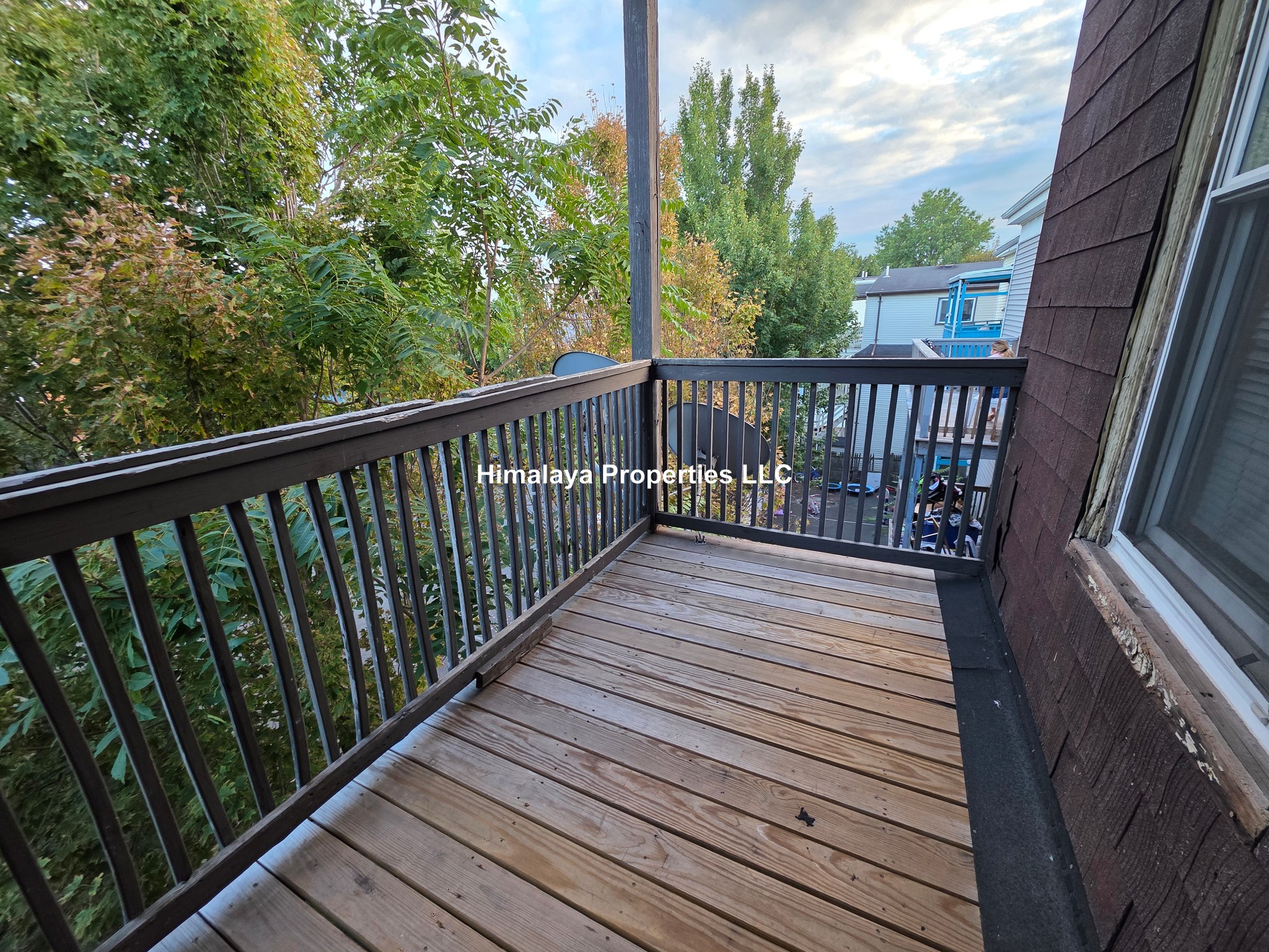 Photos of apartment on School St.,Everett MA 02149