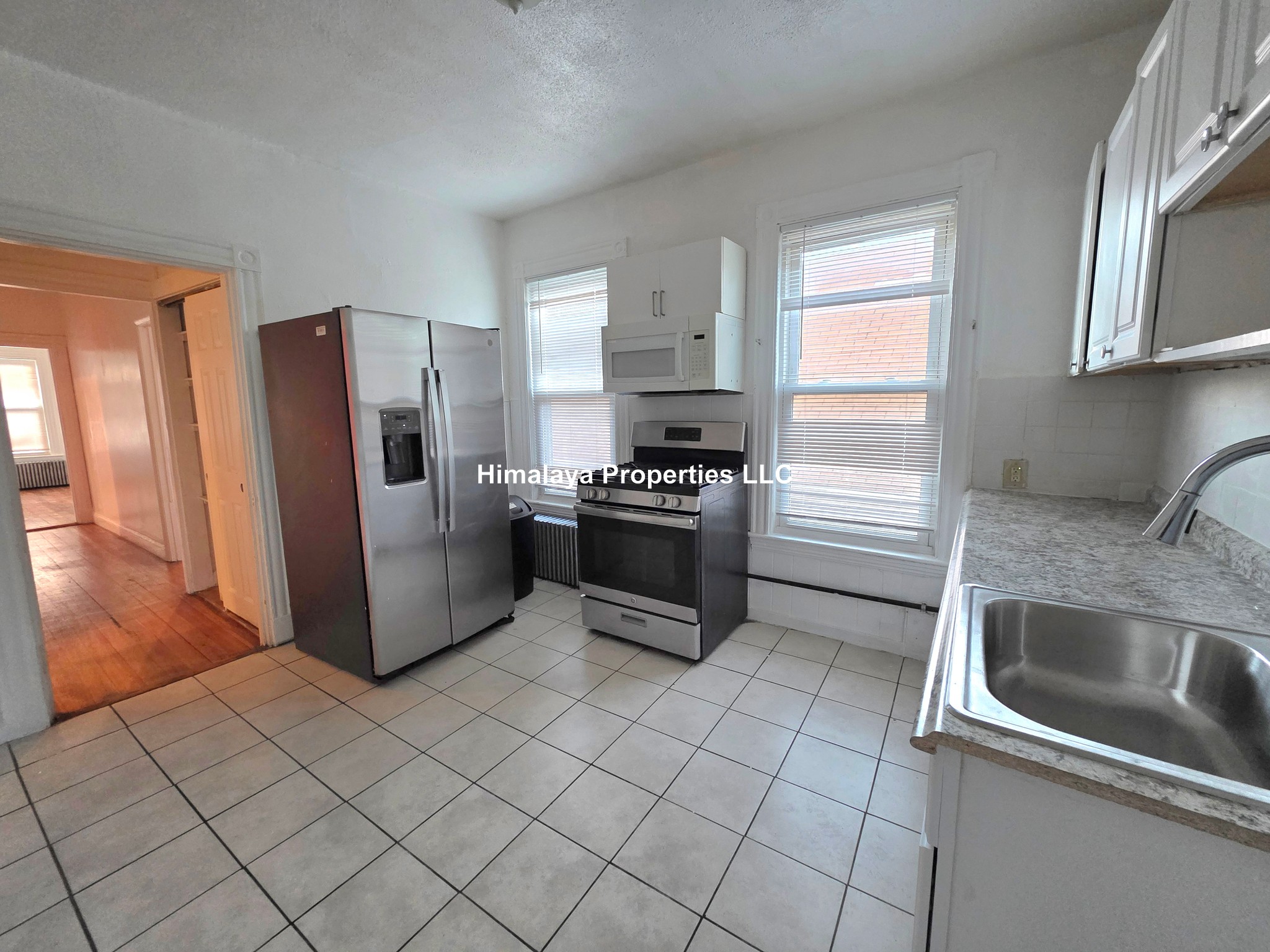 Photos of apartment on School St.,Everett MA 02149