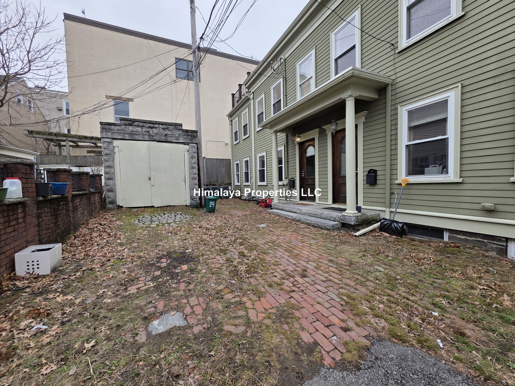 3 Gore St Pl. — East Cambridge