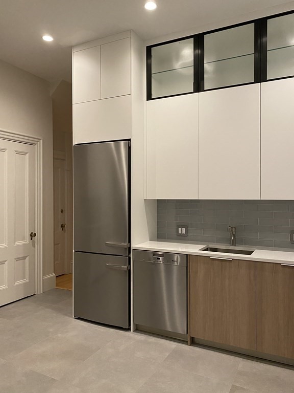 5 Gorham Ave, Brookline Hills