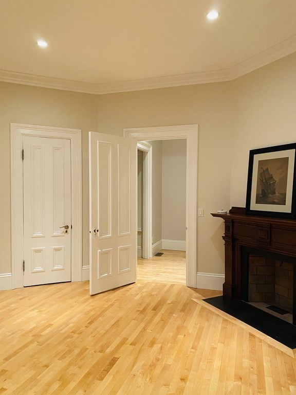 5 Gorham Ave, Brookline Hills