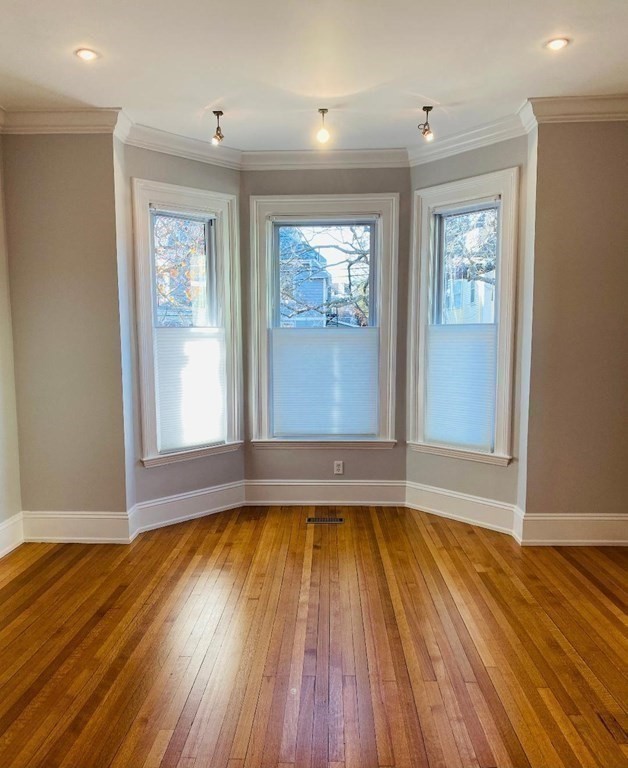 5 Gorham Ave, Brookline Hills