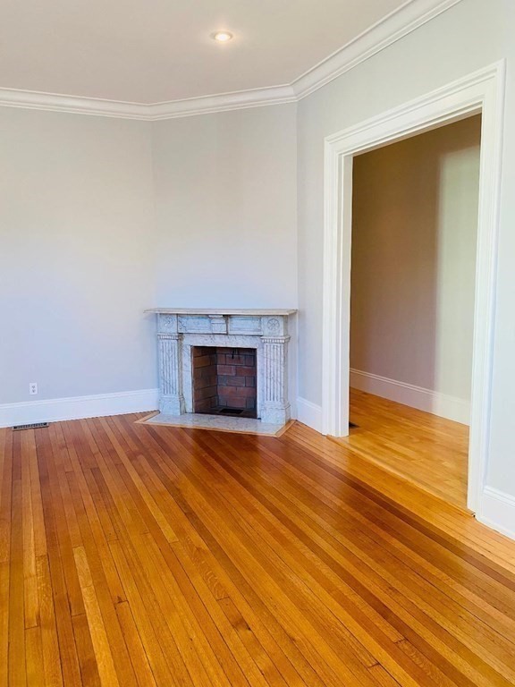 5 Gorham Ave, Brookline Hills