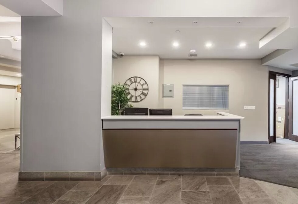 12 Stoneholm St. - Back Bay