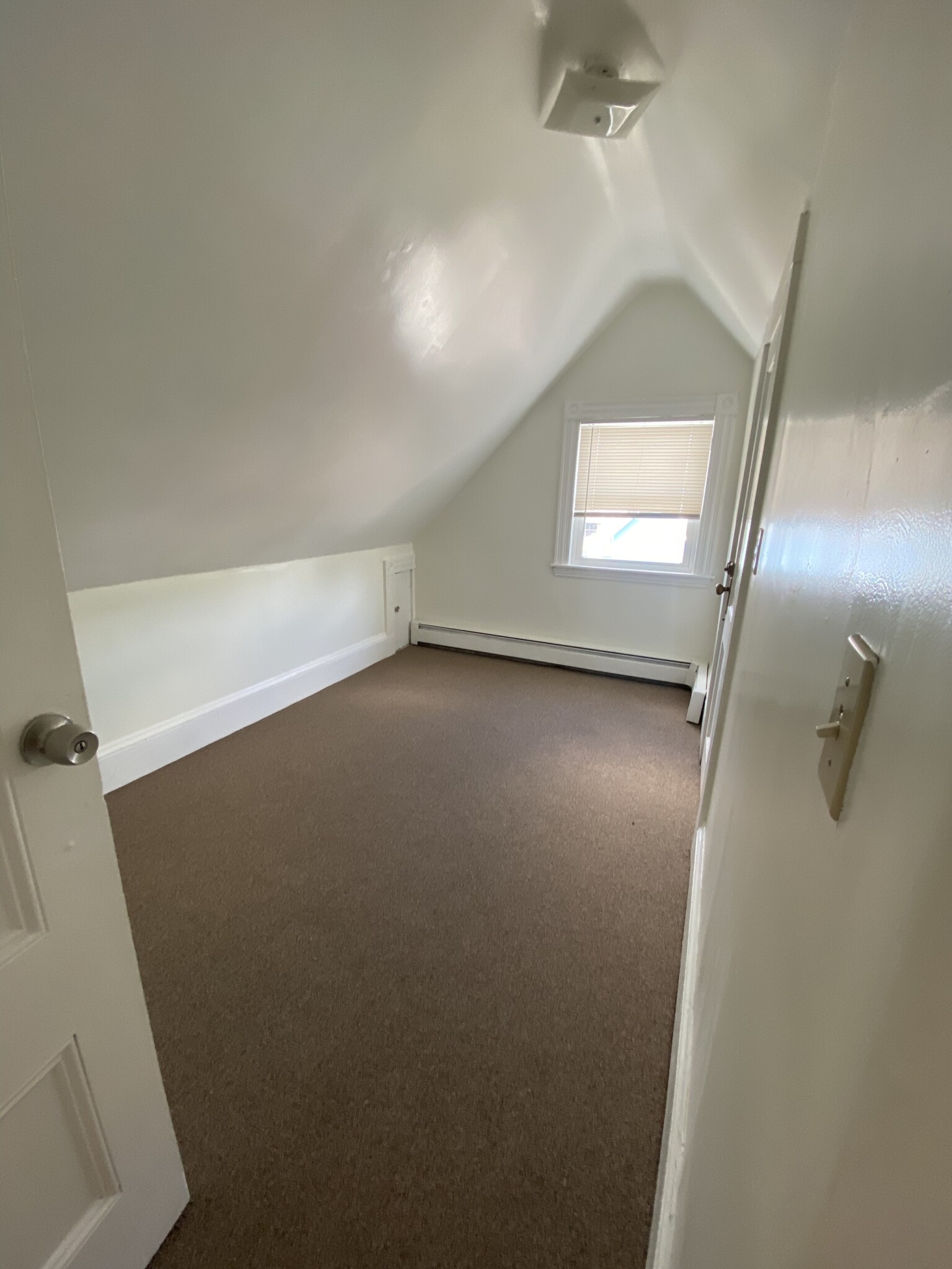 7 Stickney Ave, Winter Hill