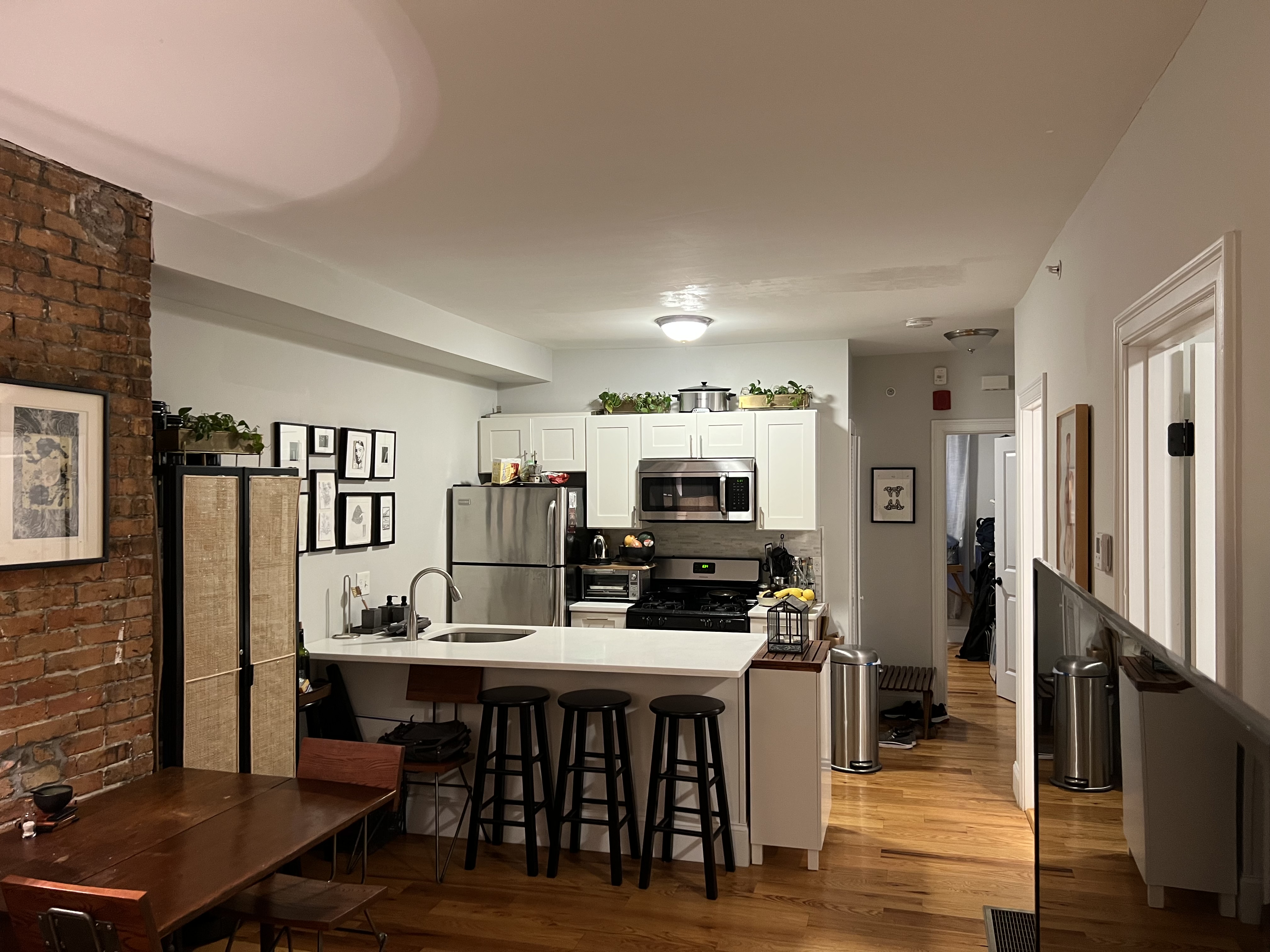 148 Bremen St, East Boston