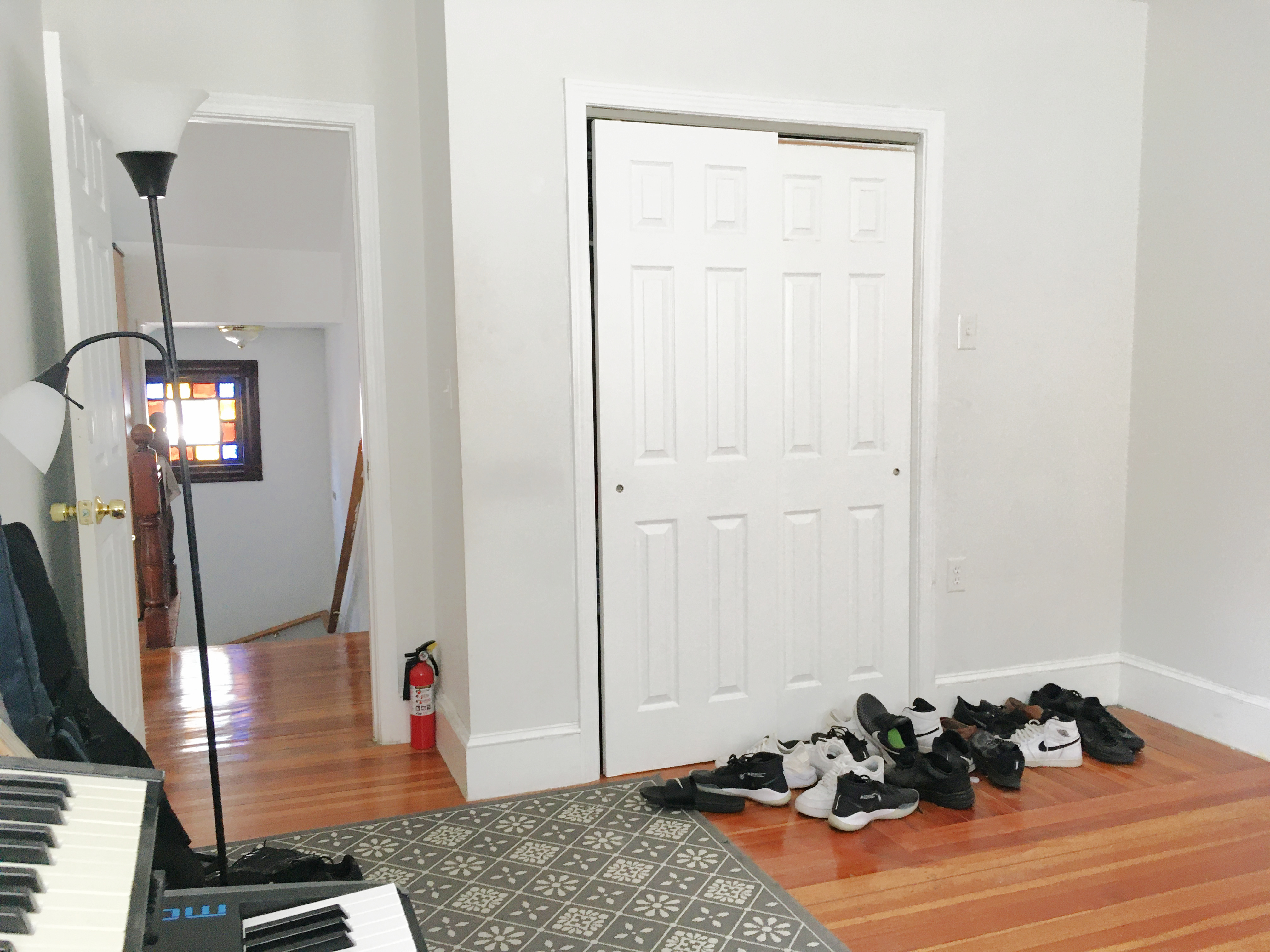 6 bed, 3.5 bath apartment for rent at 29 Brackett Unit 1, Brighton — photo 8 of 18