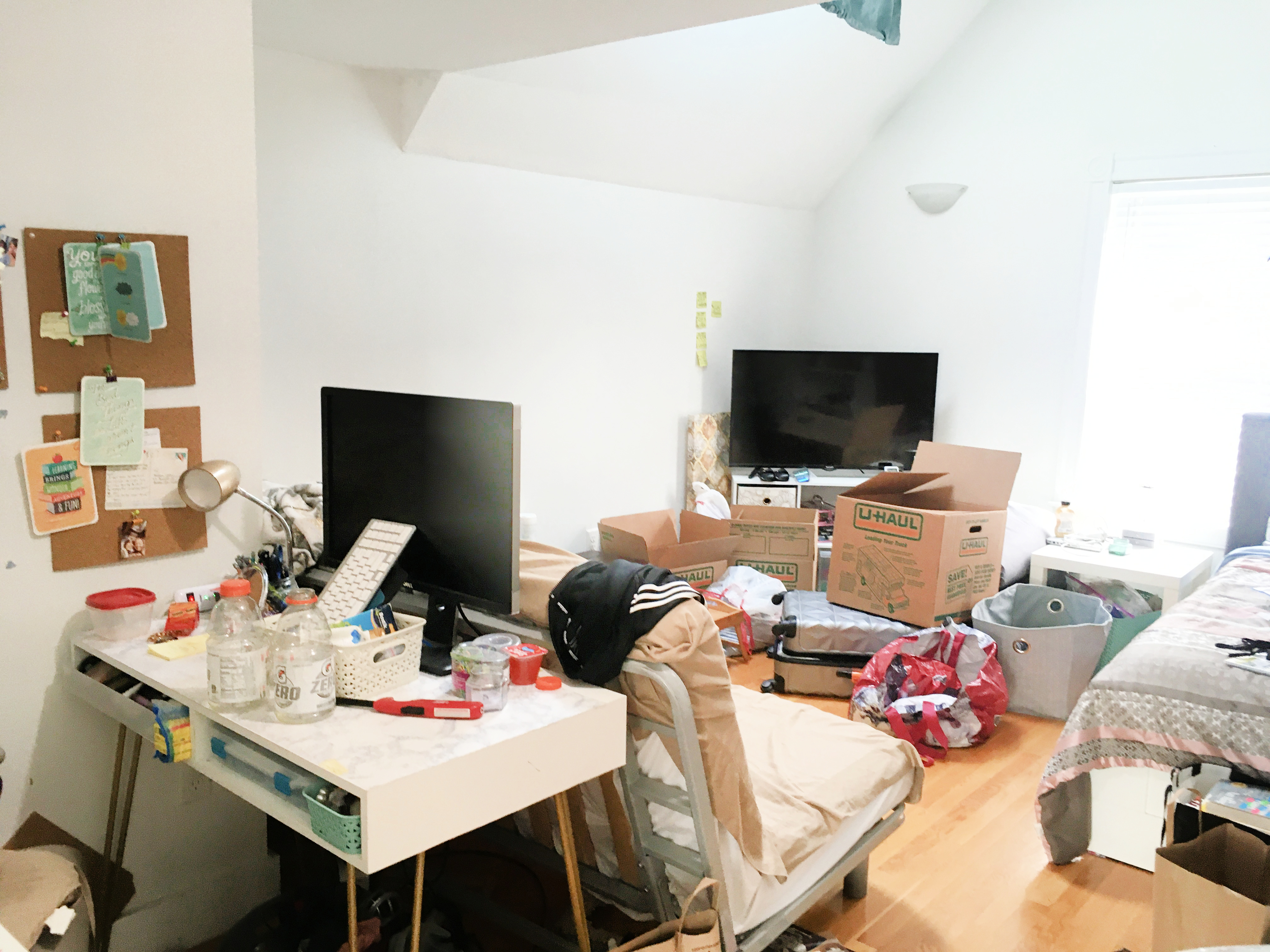 6 bed, 3.5 bath apartment for rent at 29 Brackett Unit 1, Brighton — photo 4 of 18