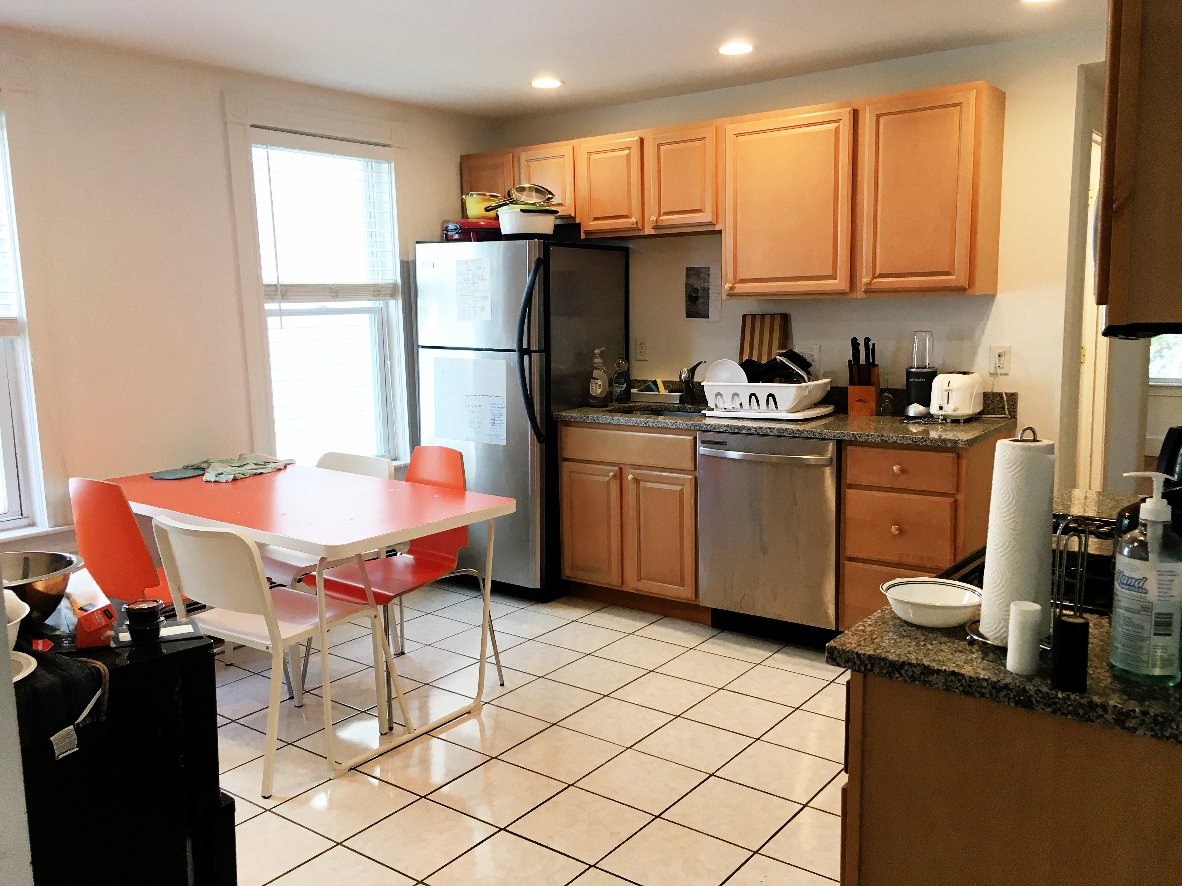 6 bed, 3.5 bath apartment for rent at 29 Brackett Unit 1, Brighton