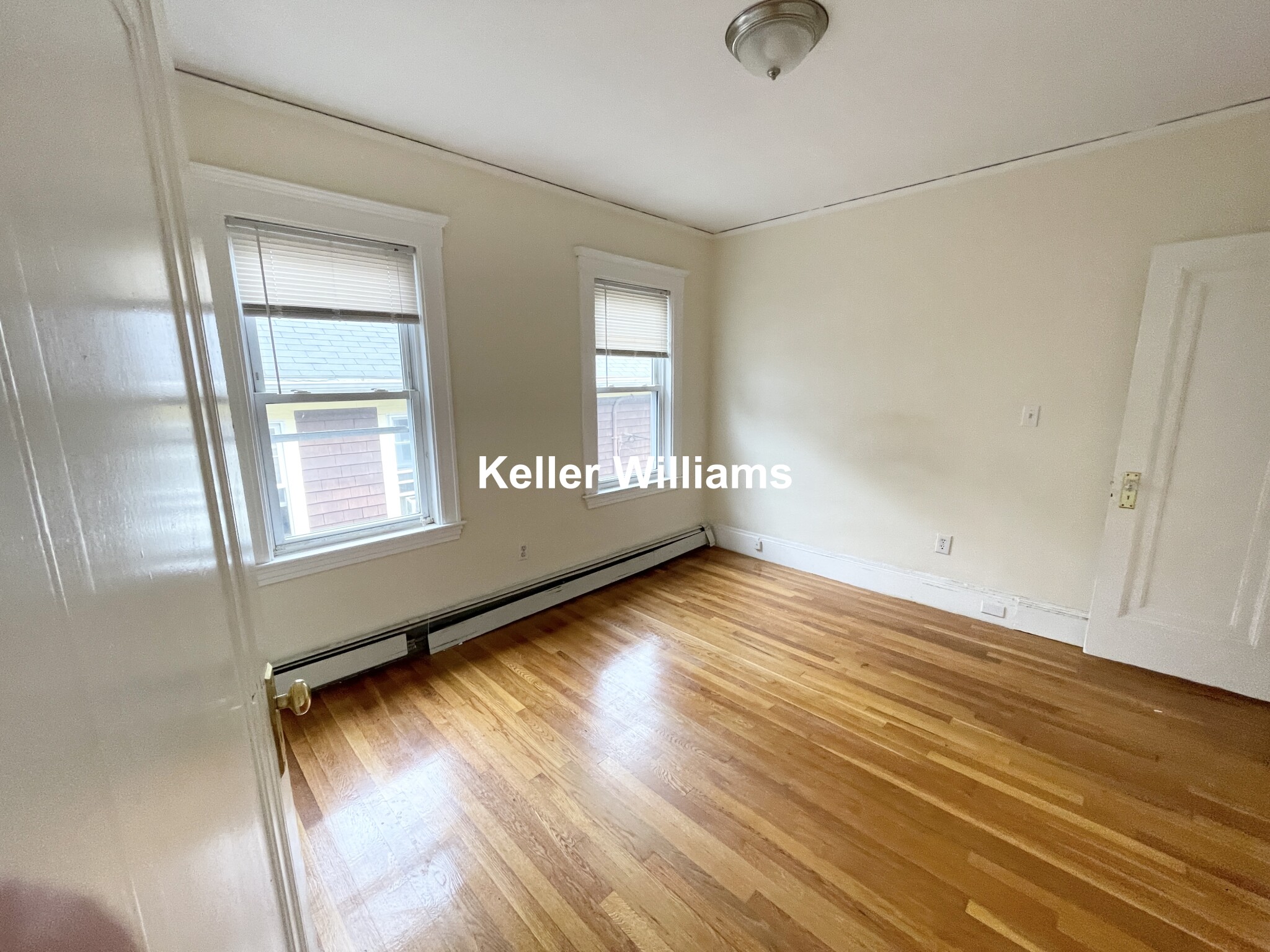3 bed, 1 bath apartment for rent at 31 High St Unit 2, Brookline Village — photo 3 of 21