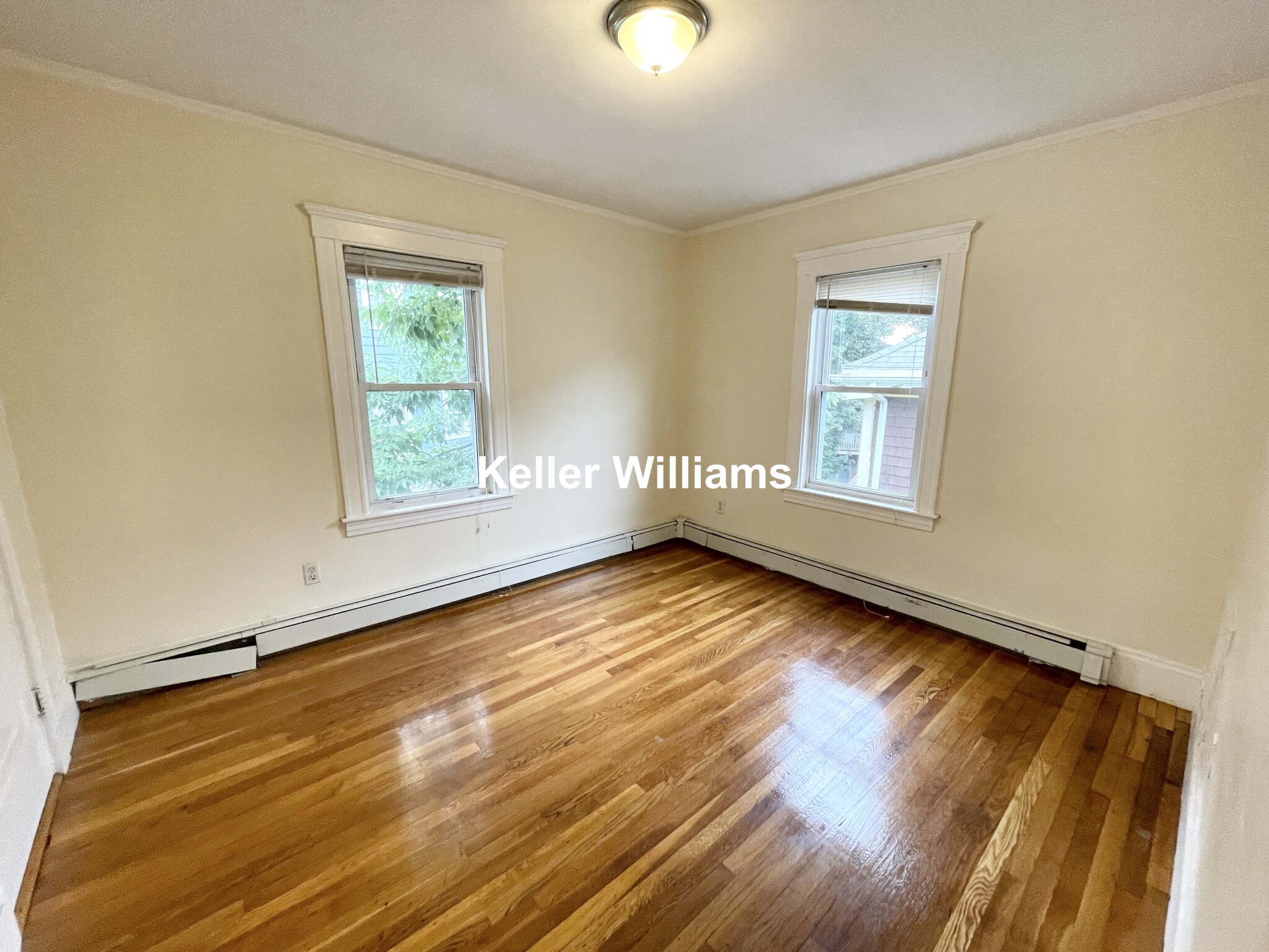 3 bed, 1 bath apartment for rent at 31 High St Unit 2, Brookline Village — photo 19 of 21