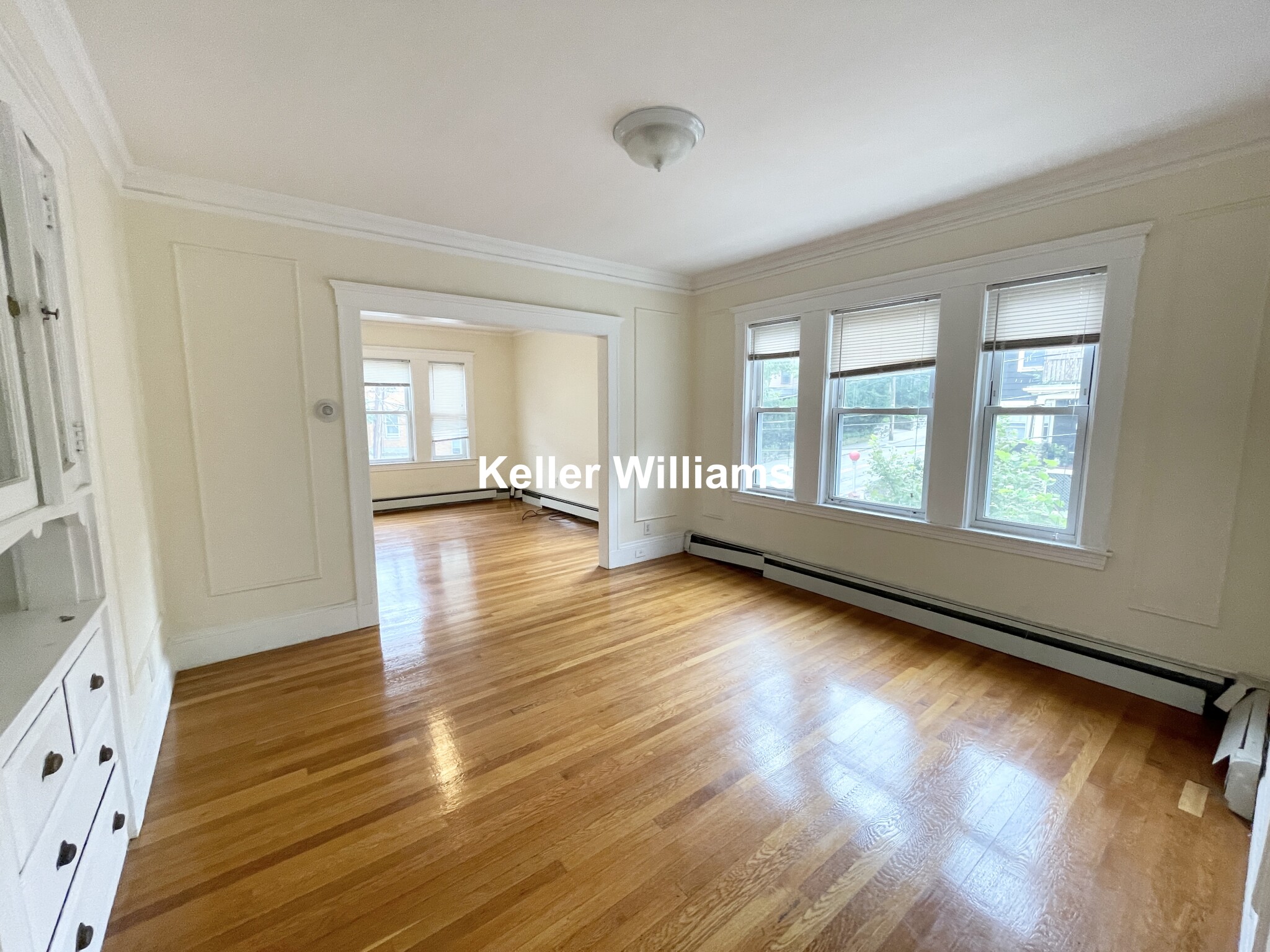 3 bed, 1 bath apartment for rent at 31 High St Unit 2, Brookline Village — photo 5 of 21