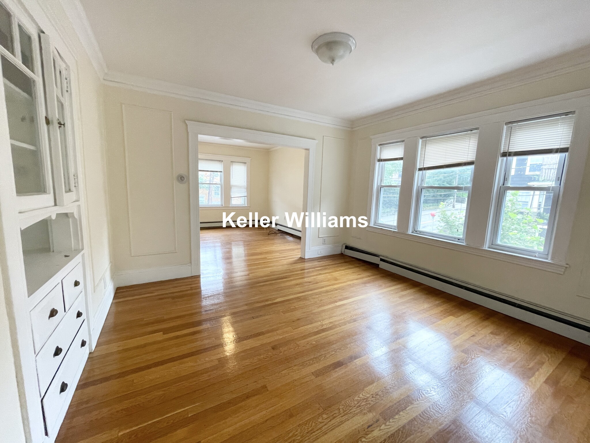 3 bed, 1 bath apartment for rent at 31 High St Unit 2, Brookline Village — photo 6 of 21