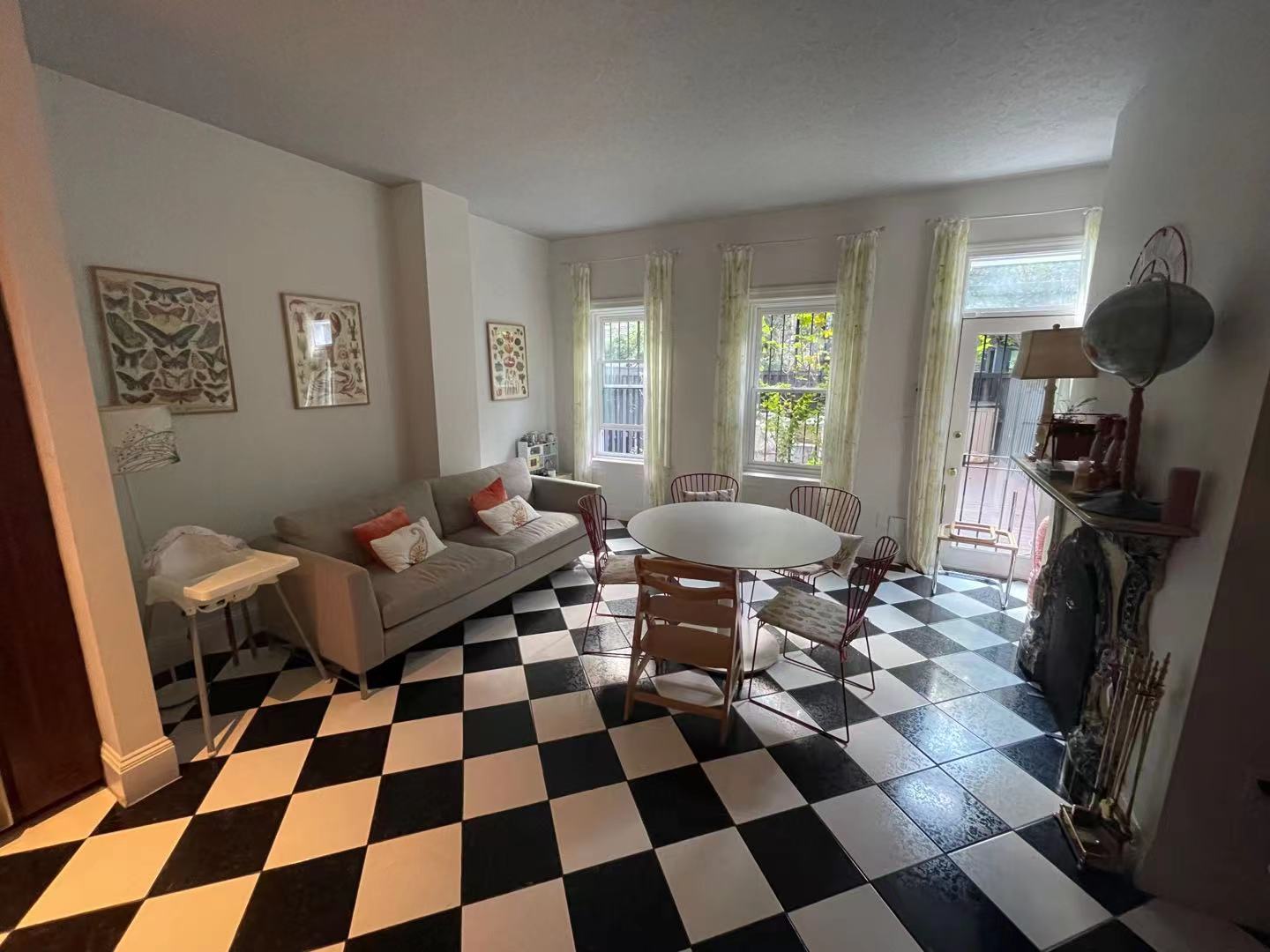 3 bed, 2.5 bath apartment for rent at 10 Saint Charles St Unit HOUSE, South End — photo 27 of 28
