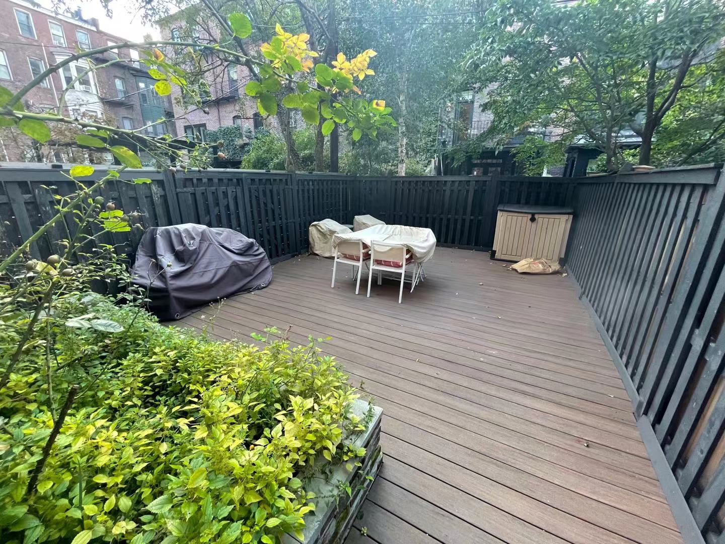 3 bed, 2.5 bath apartment for rent at 10 Saint Charles St Unit HOUSE, South End — photo 3 of 28
