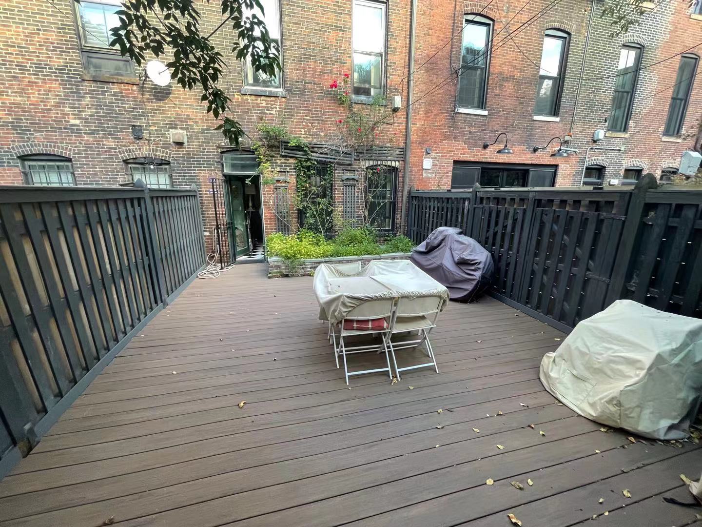 3 bed, 2.5 bath apartment for rent at 10 Saint Charles St Unit HOUSE, South End — photo 4 of 28