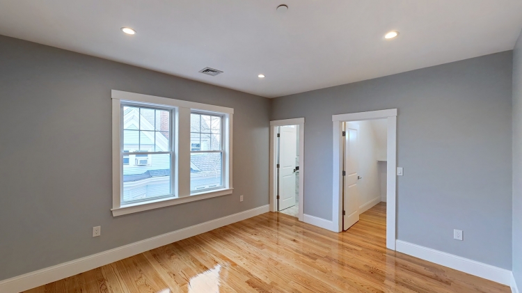 3 bed, 3 bath apartment for rent at 30 Centre St Unit 3, Dorchester — photo 9 of 23