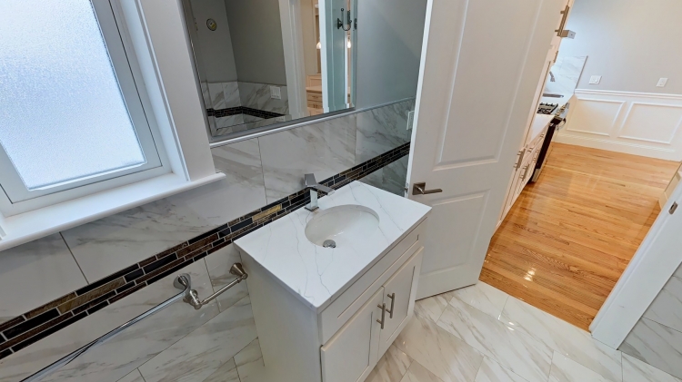 3 bed, 3 bath apartment for rent at 30 Centre St Unit 3, Dorchester — photo 8 of 23