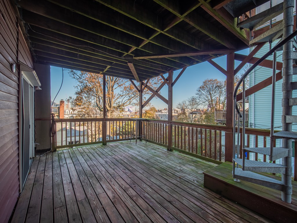 510 East Broadway, South Boston