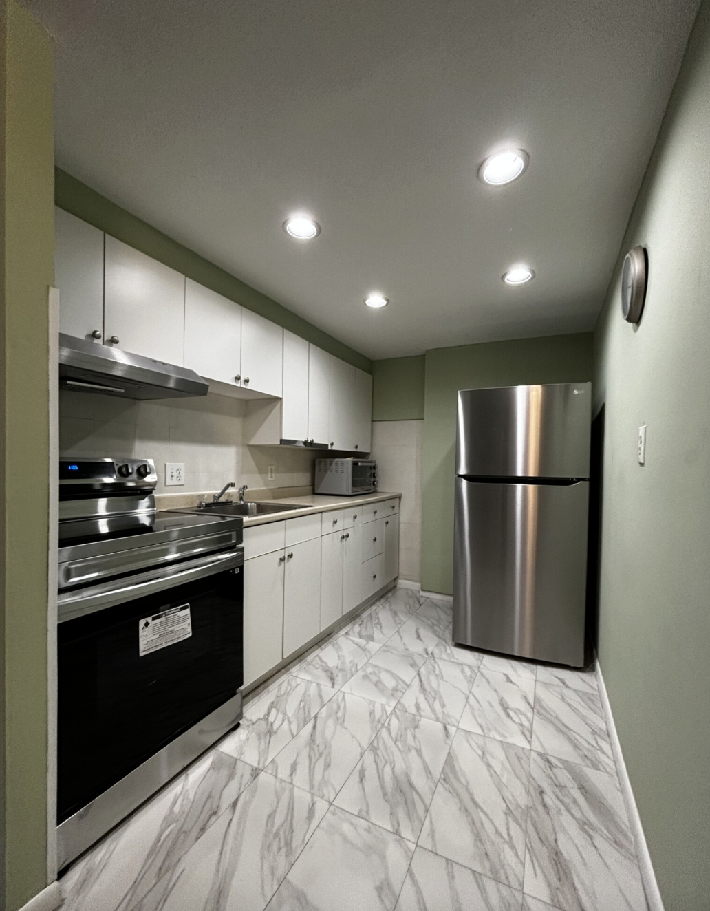 Photos of apartment on River,Waltham MA 02453