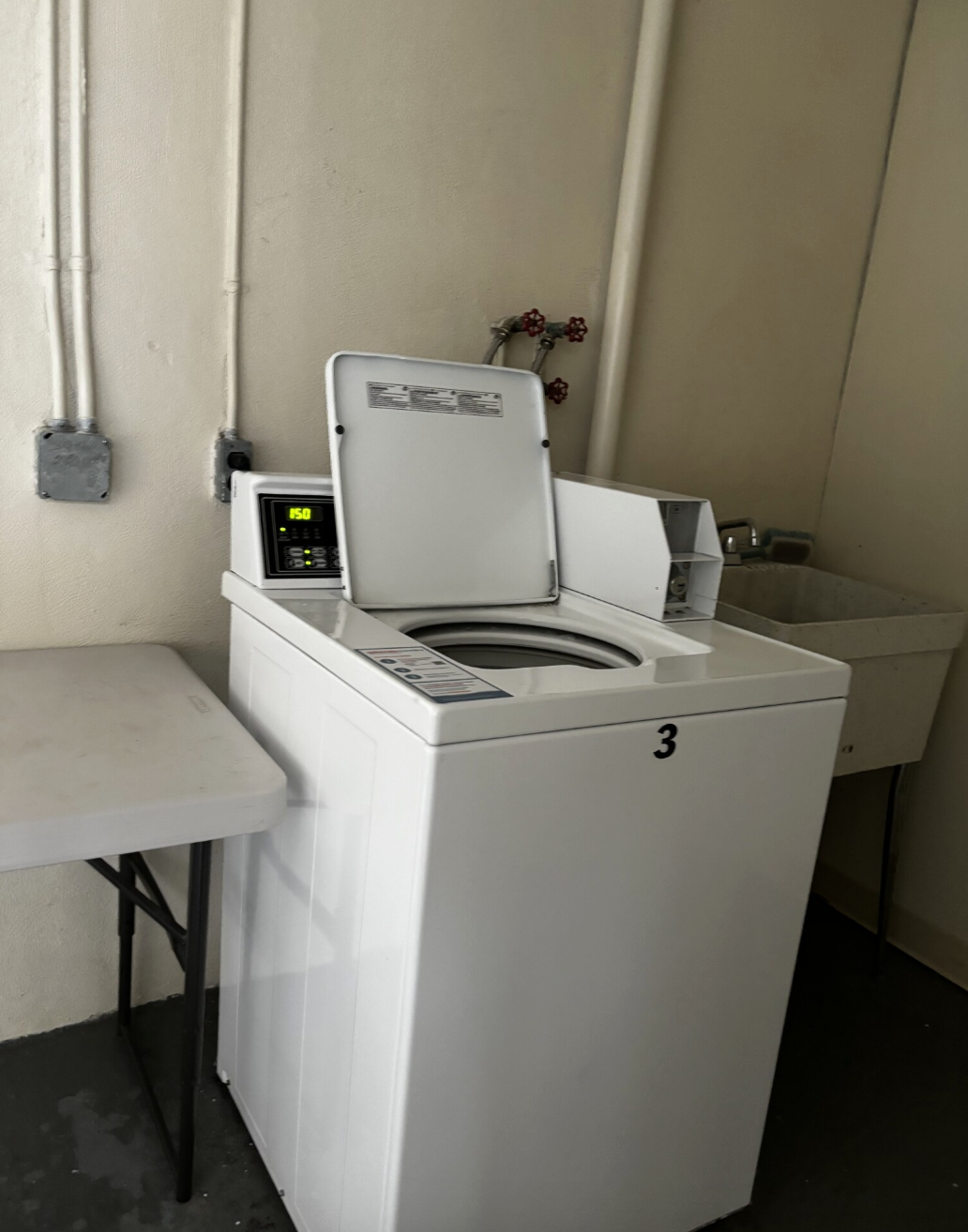 Photos of apartment on River,Waltham MA 02453