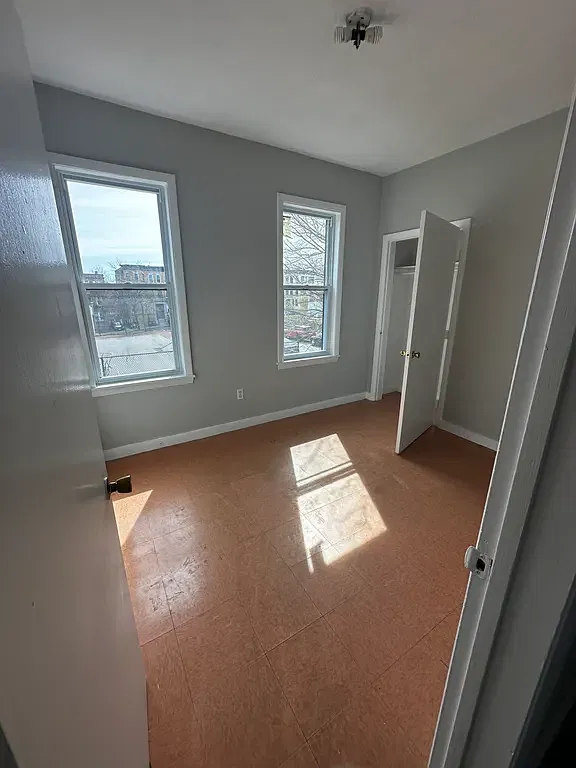 Photos of apartment on Magnolia,Boston MA 02121