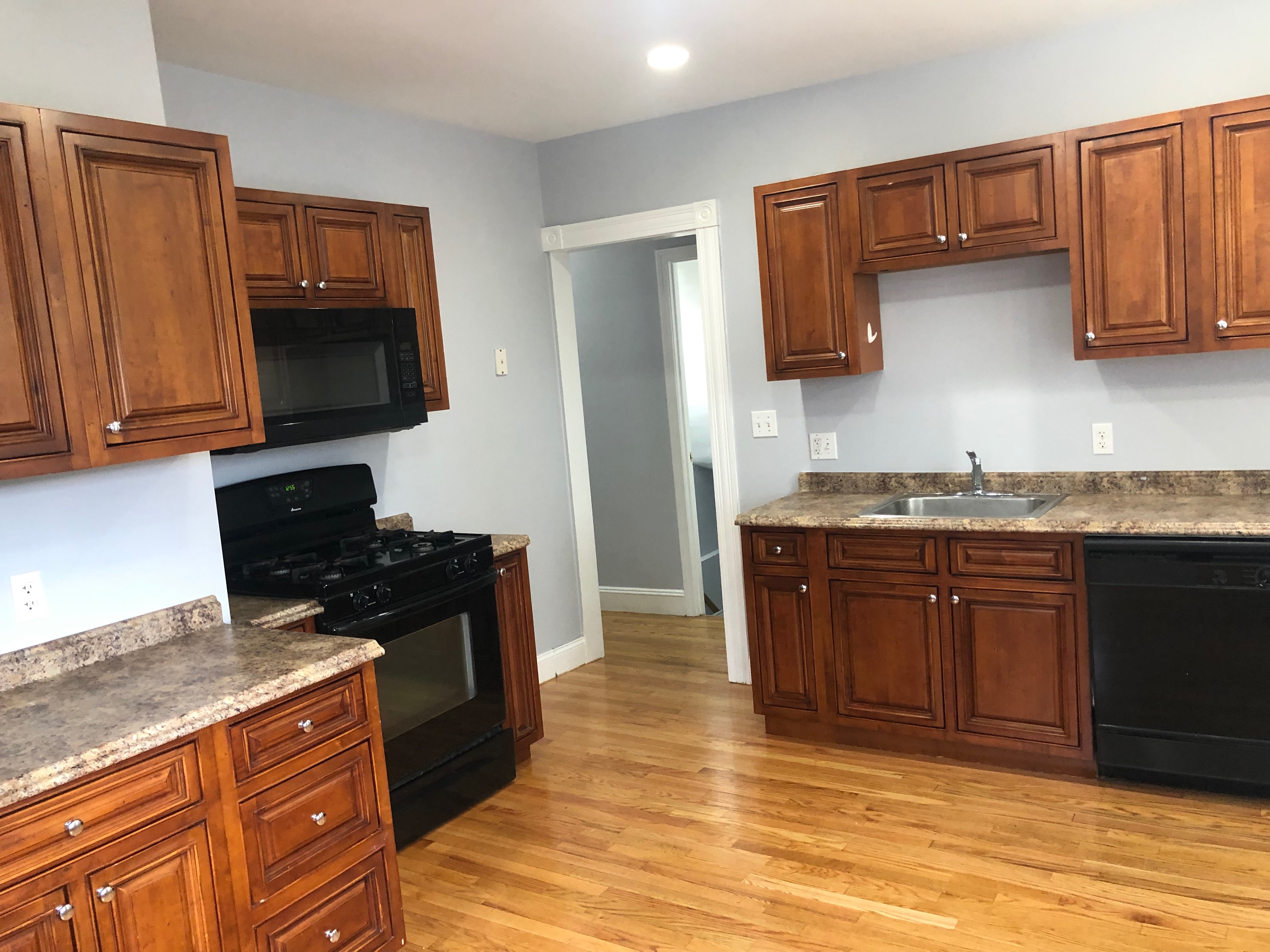 6 bed, 2 bath apartment for rent at 27 Blaine St Unit SFH, Allston — photo 1 of 10