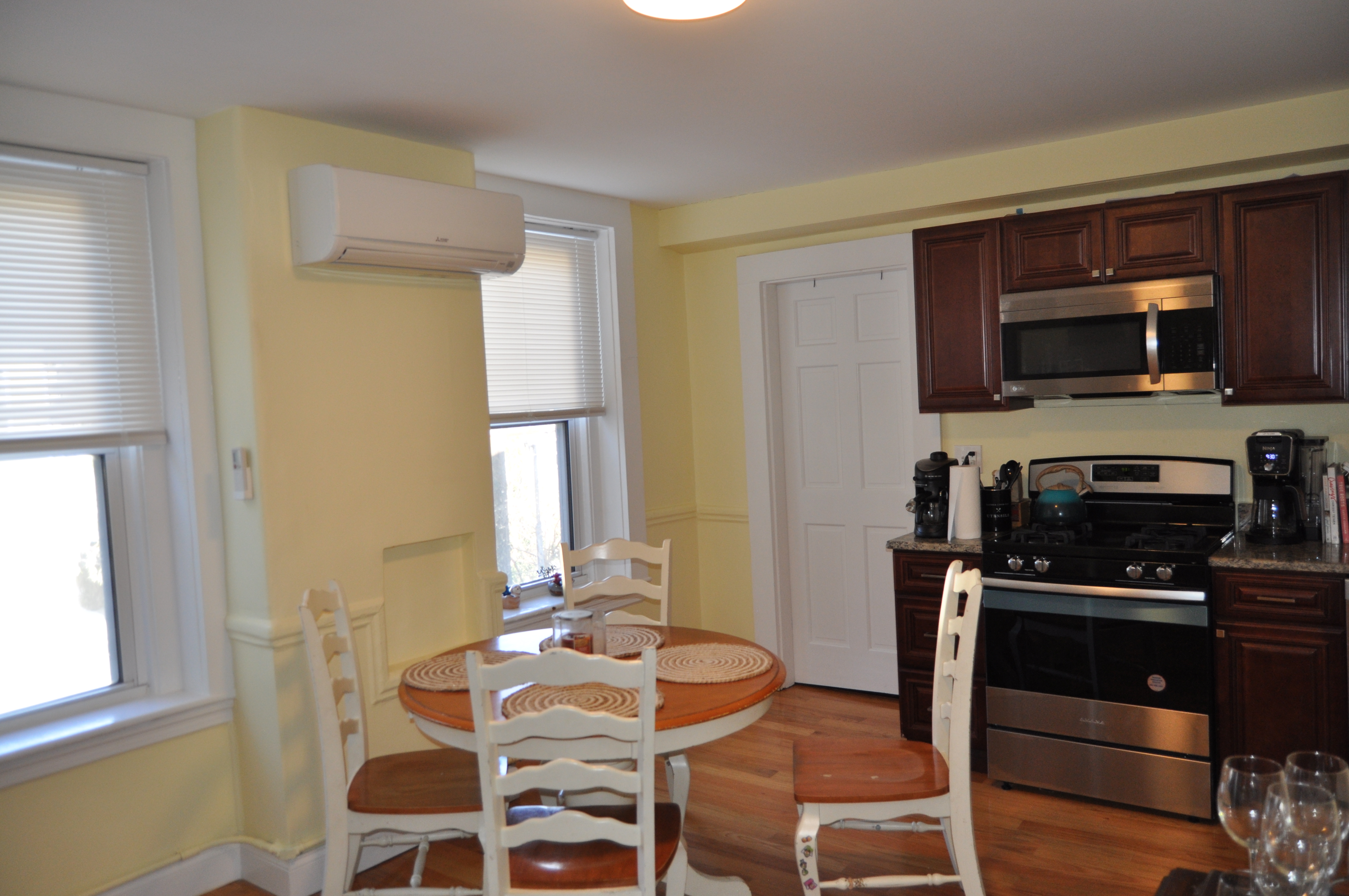 2 bed, 1 bath apartment for rent at 14 Holmes St Unit 1, Allston — photo 9 of 29